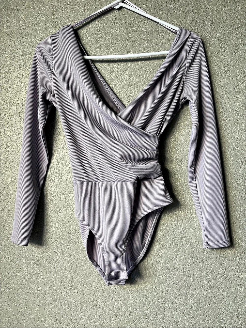 Topshop Petite Ribbed Wrap-Front Long Sleeve Bodysuit lavendar Size 4